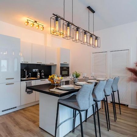 Puerto Banus Second Line, Luxury Apartement Марбелья Экстерьер фото