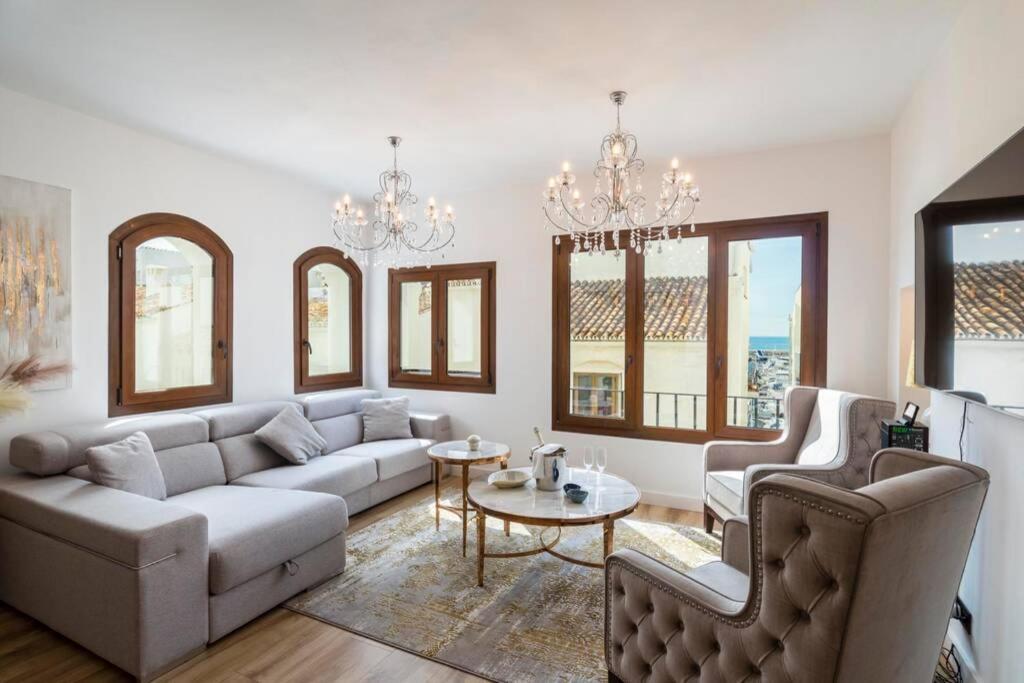 Puerto Banus Second Line, Luxury Apartement Марбелья Экстерьер фото