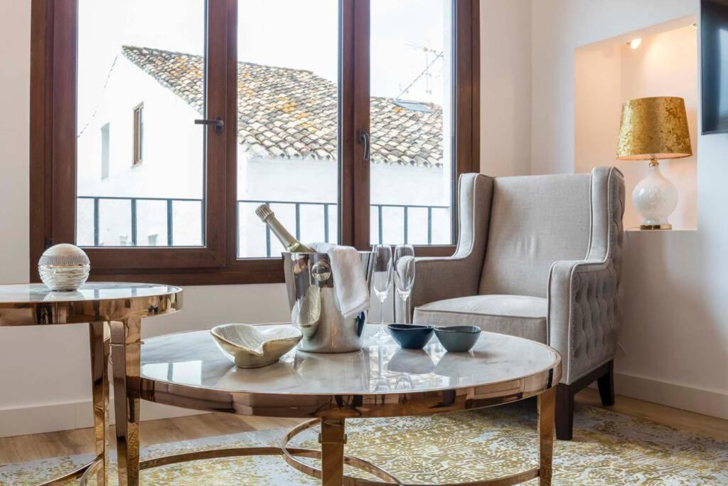 Puerto Banus Second Line, Luxury Apartement Марбелья Экстерьер фото
